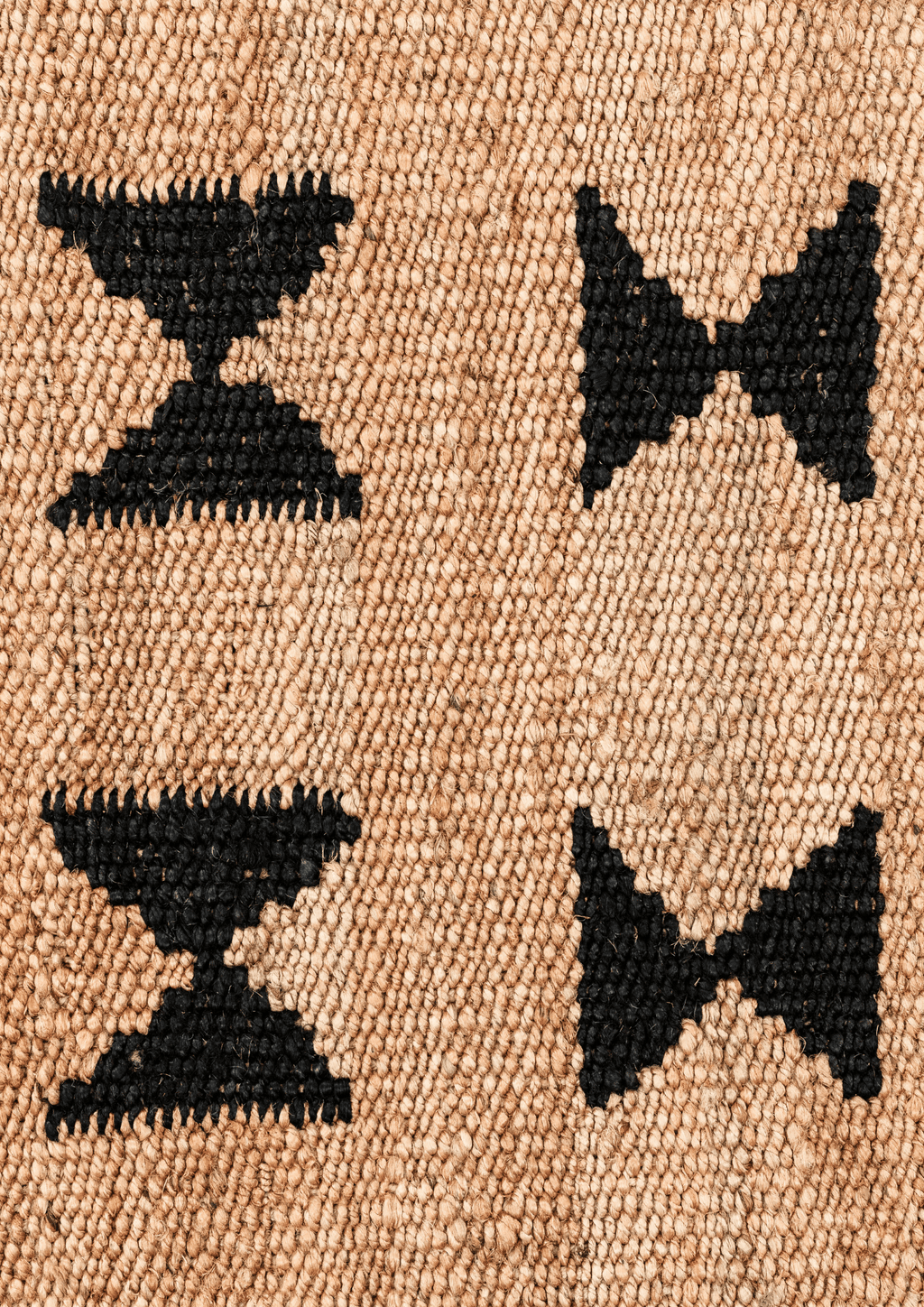 Hemp Handwoven Rug_Aakar