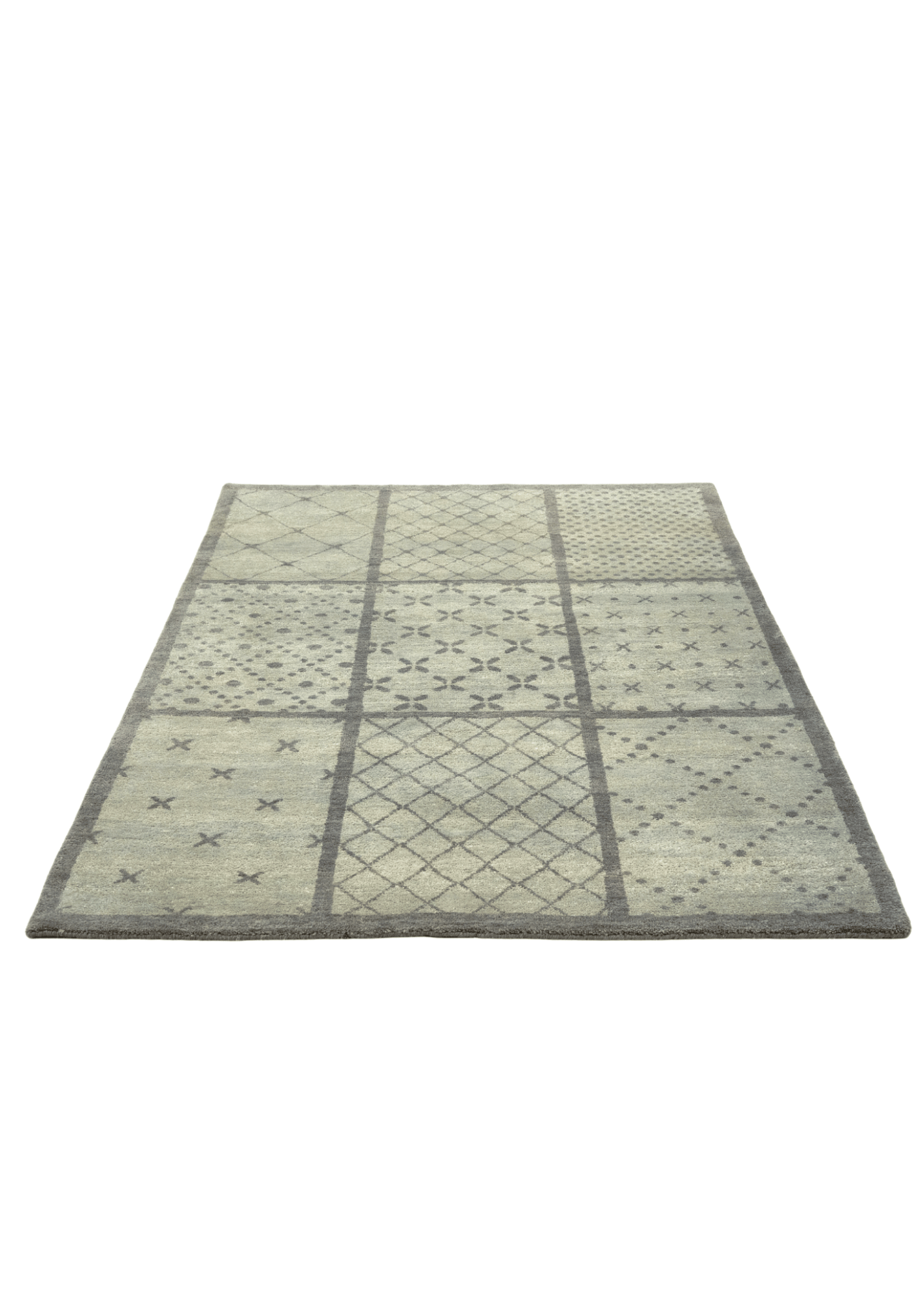 Woolen Handtufted Carpet _ Rafoo