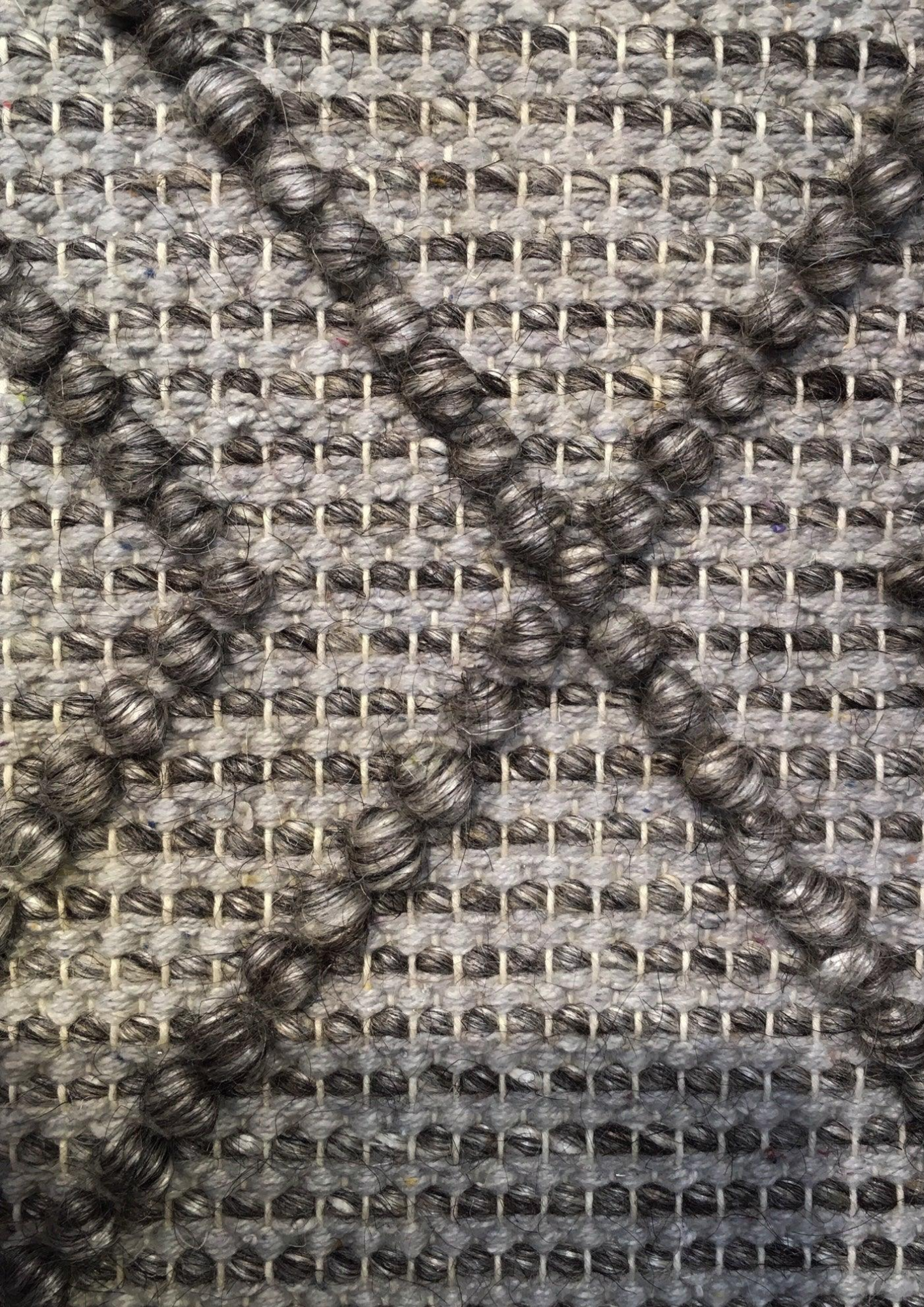 Natural Wool Handwoven Rug : Simi Loop