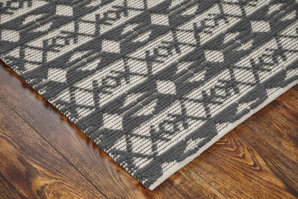 Woolen Handwoven Rug: Hugo