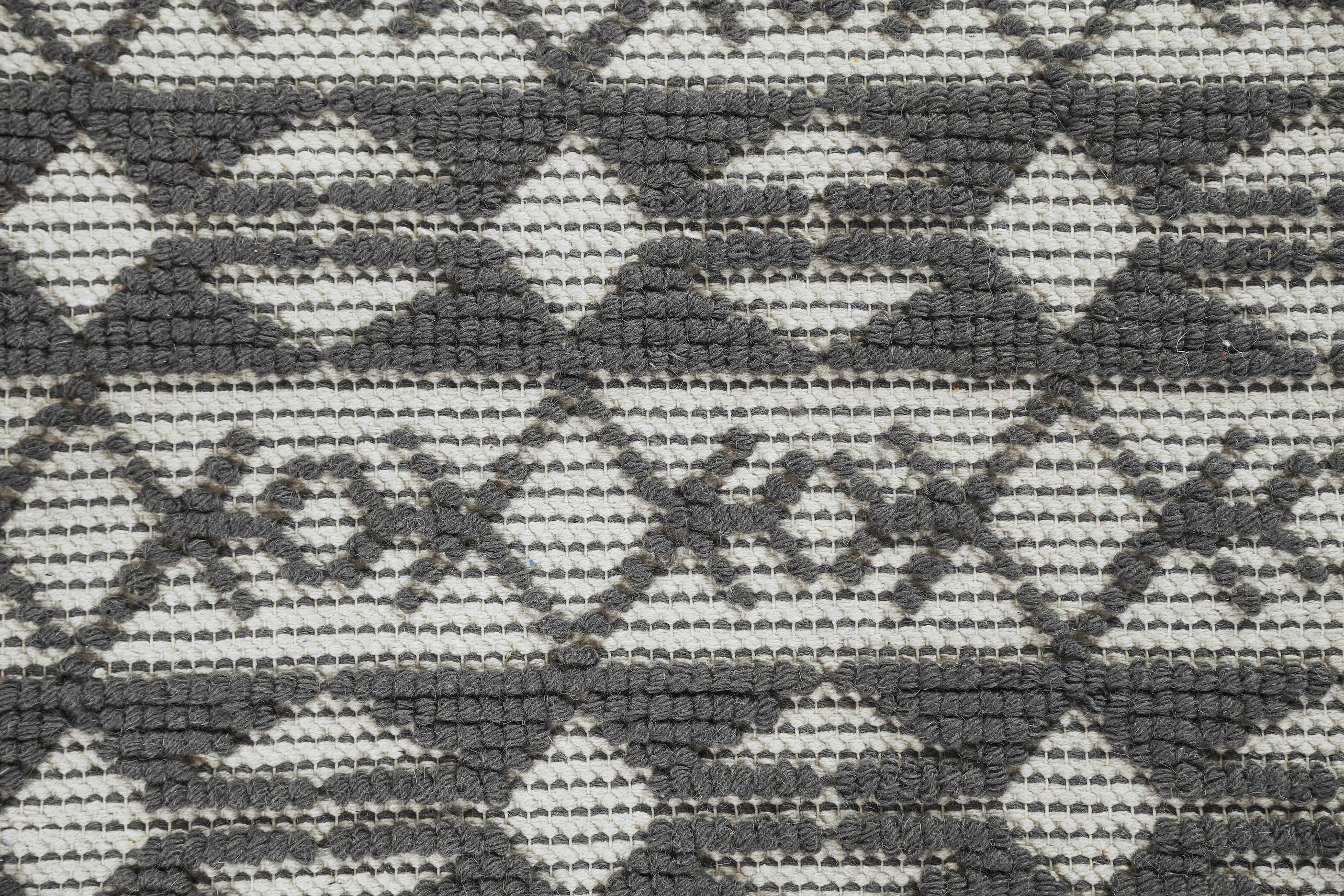 Woolen Handwoven Rug: Hugo